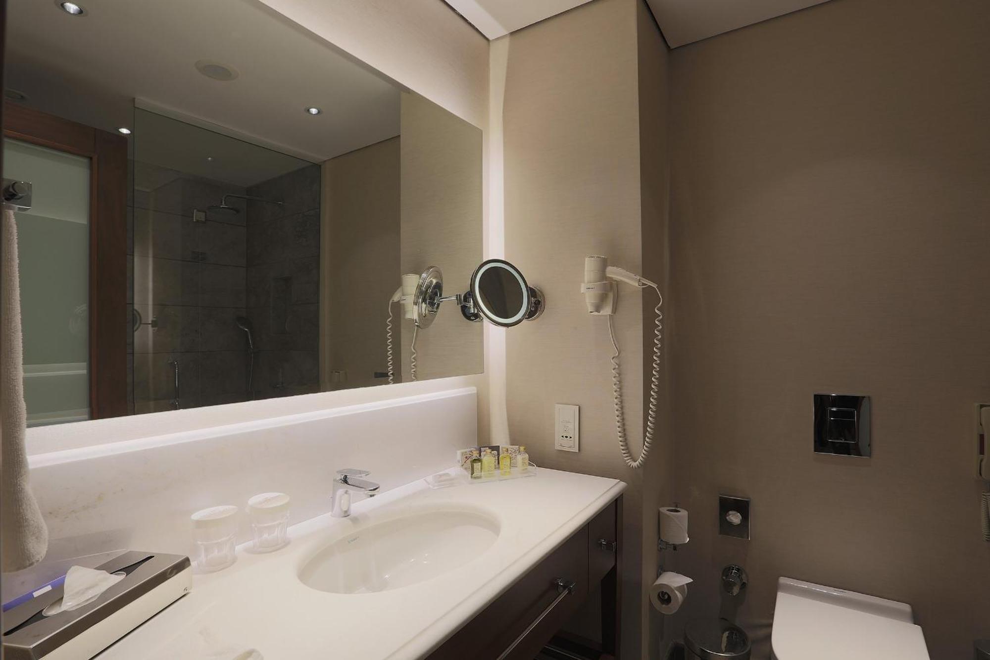 Crowne Plaza Oryapark By Ihg 5* Istanboel